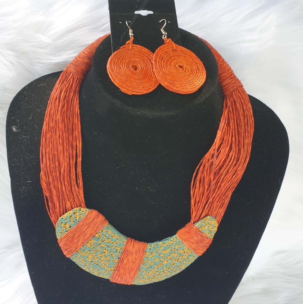 EARTH TONE LEATHER NECKLACE SET
